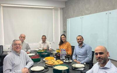 BRASILCOM firma parceria estratégica com o consultor José Mauro Coelho (setembro 2025)