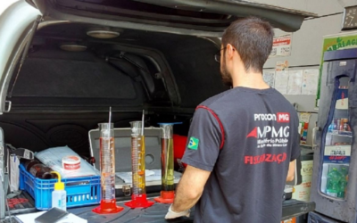 Procon-MPMG encontra cinco postos de combustível com irregularidades em MG