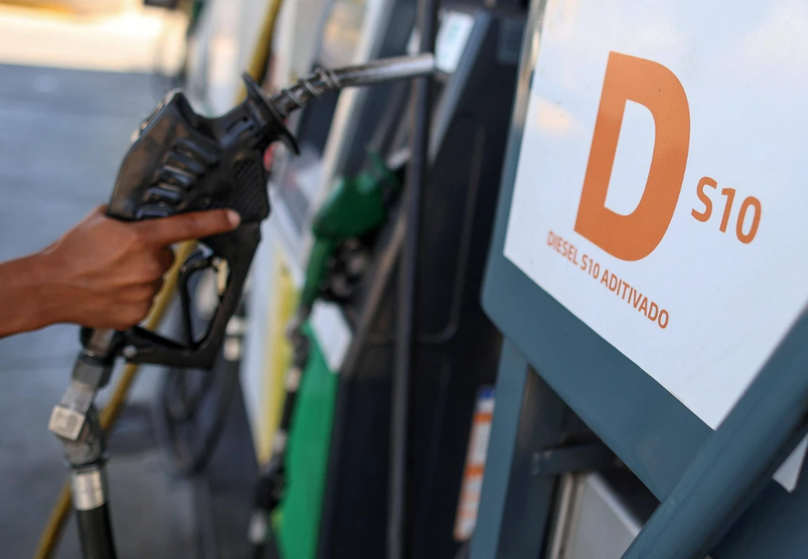 Diesel sobe 8,66% em Minas e média chega a quase R$ 7, indica levantamento