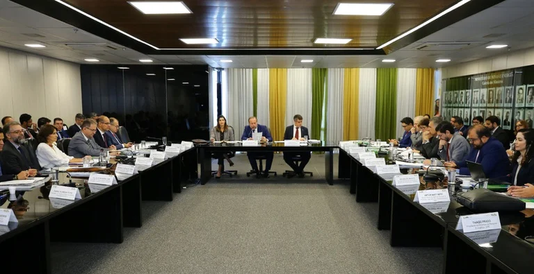 CNPE atende agro e fixa meta de 0,5% de descarbonização no mandato de biometano