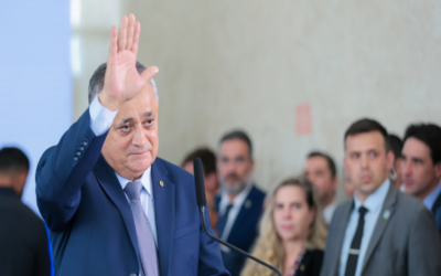 Governo tomou medidas sobre diesel, mas não basta porque tem a gasolina, diz Guimarães