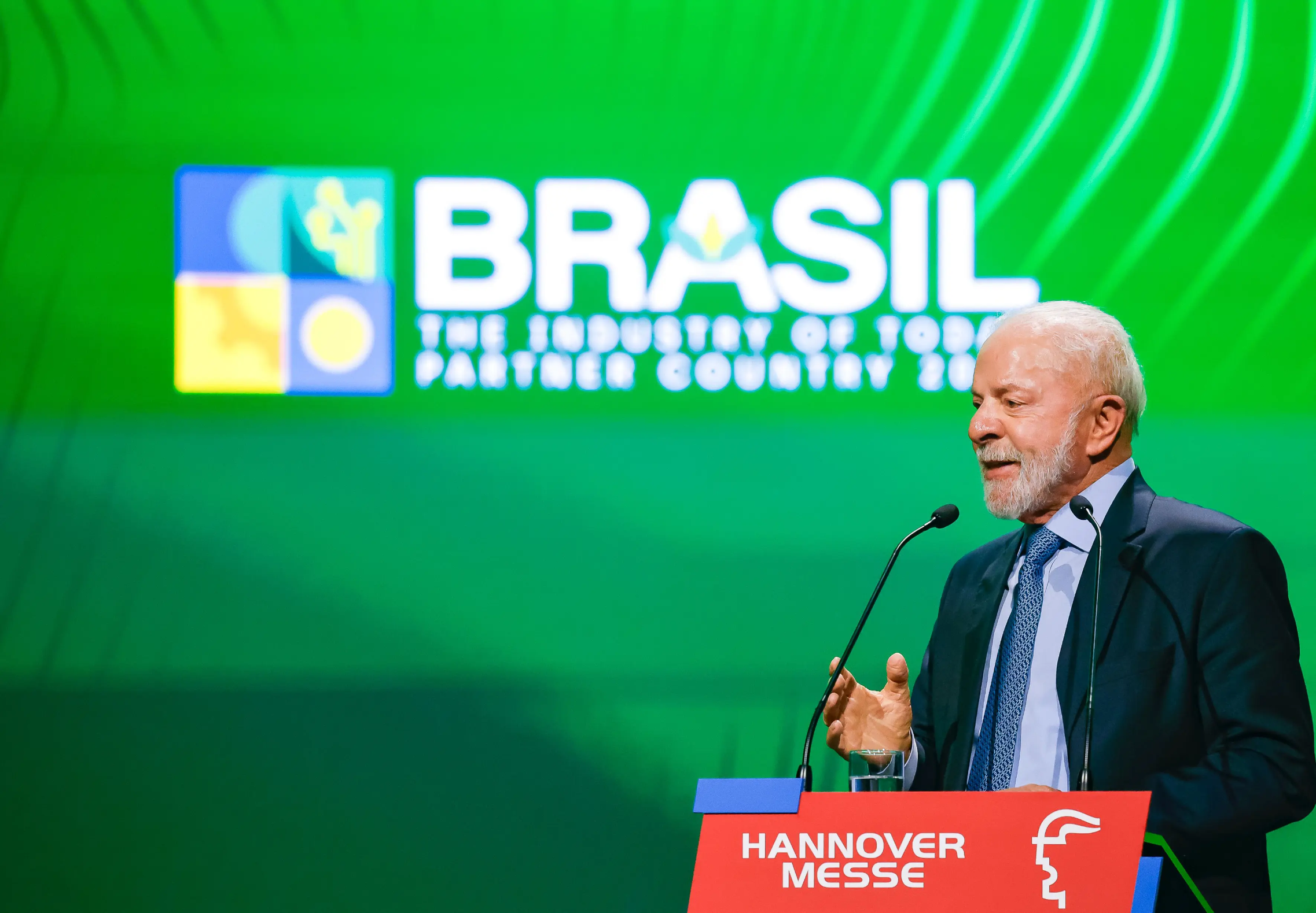 Mesmo com aumento de até 26% no diesel, Lula diz que Brasil é um dos que “menos sofrem” com guerra do Irã